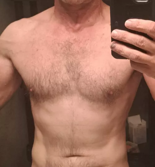 46m (M4F) south denver/springs area. Looking for a WOMAN that can sneak away today/tonight for some excitement. I can be generous. social 