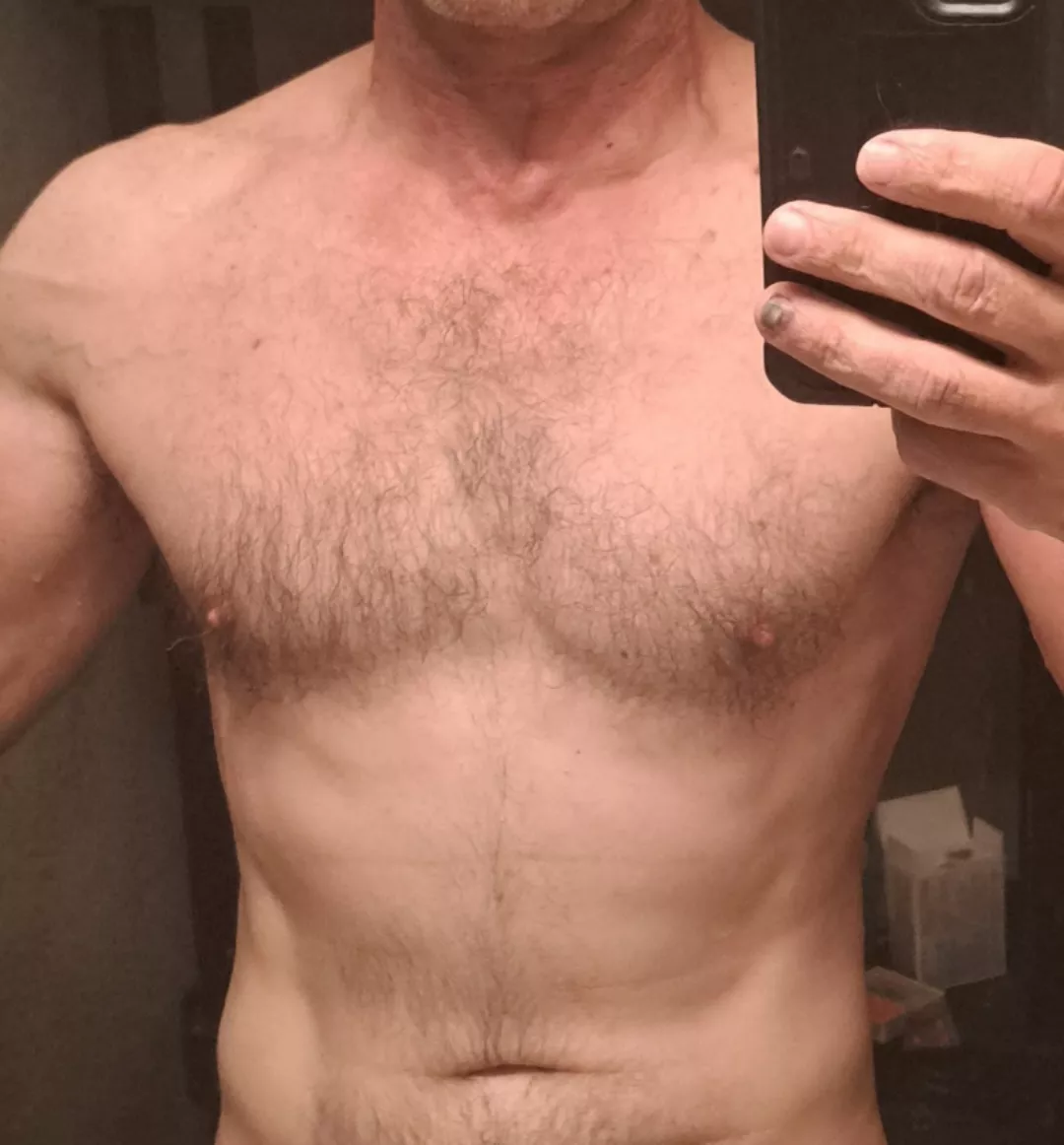 46m (M4F) south denver/springs area. Looking for a WOMAN that can sneak away today/tonight for some excitement. I can be generous. social 