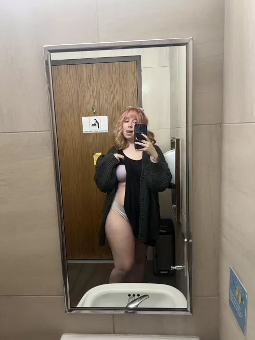 A lil peak at work 😉