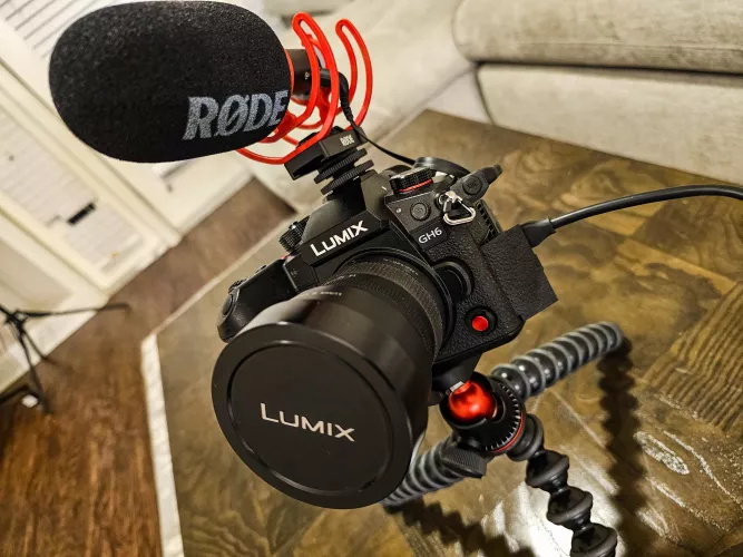 All you guys who follow my OF and PornHub are about to get much better quality vids!