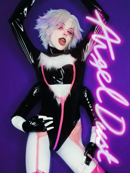 Angel Dust cosplay by Sakigamikan