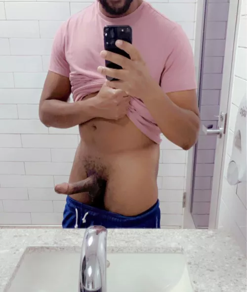 Any dudes in Tucson?