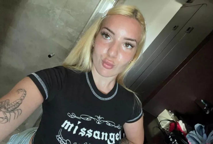 Any interesting thoughts to share? 19 F I'm open to chat!