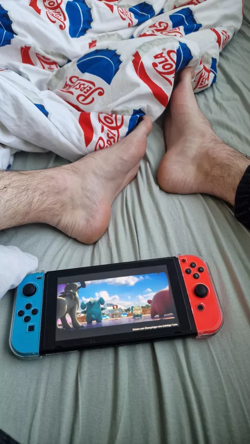 Anyone from Germany who wants play? 🙈