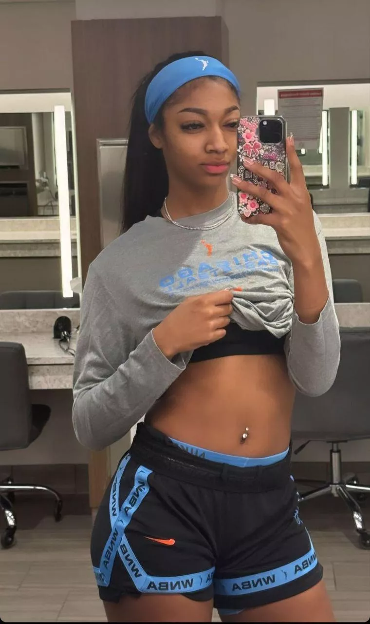 Anyone want to chat about Angel and other basketball stars//influencers 