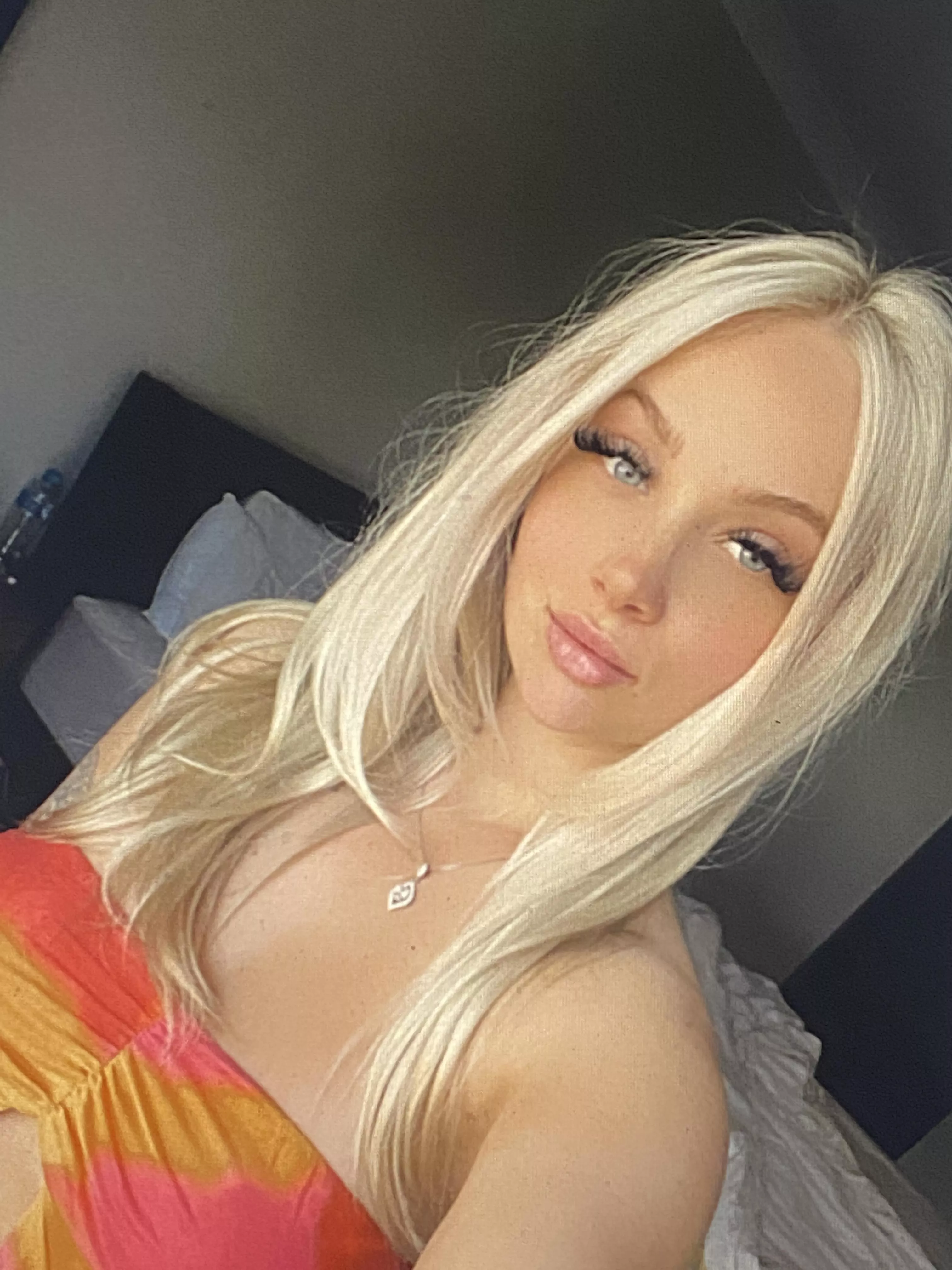 are you into blondes babe? (Melbs) x x