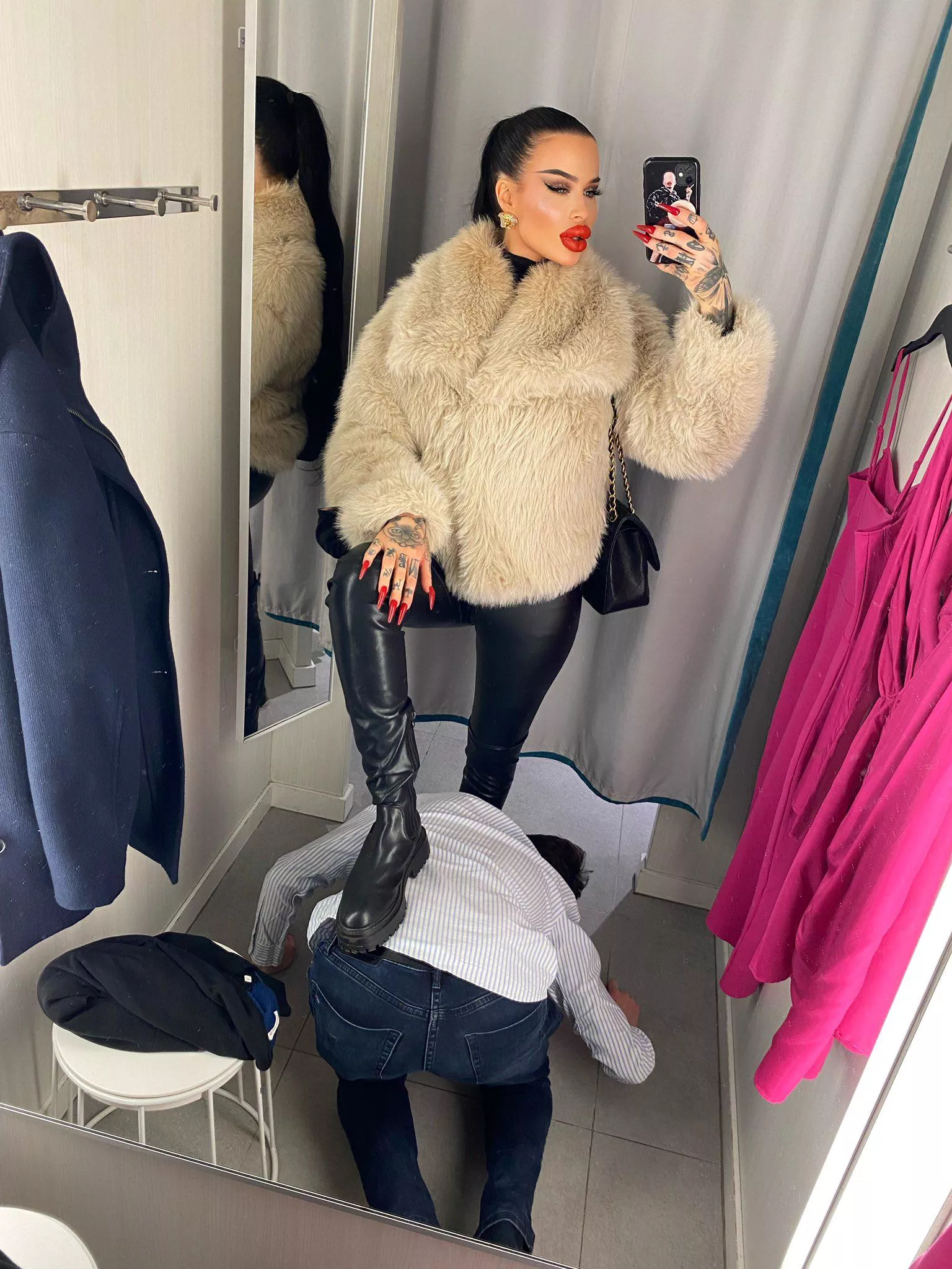 Been on a shopping spree lately, with a servant 👑