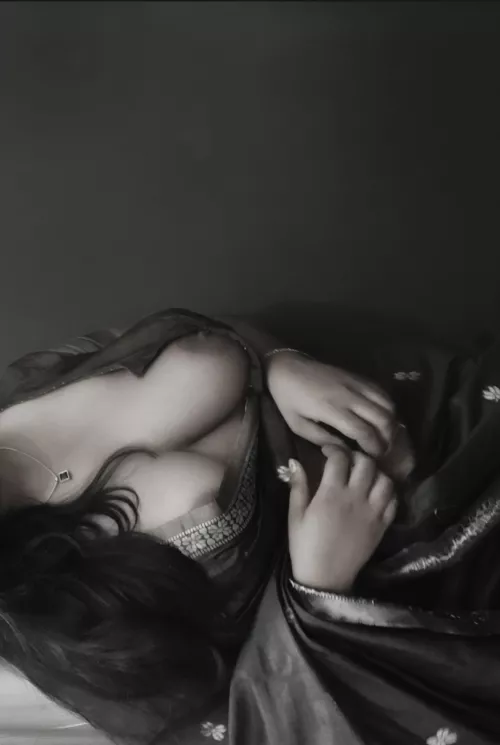 Breathing space. Please check out my profile and read the bio before sending a DM.