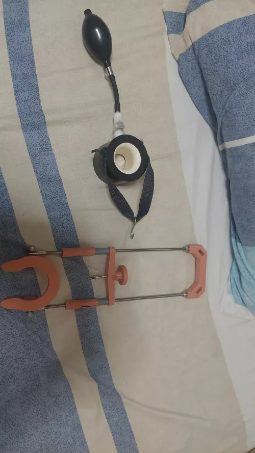 Bro's can I use the hogstretcher and the Wrecking Ball together?