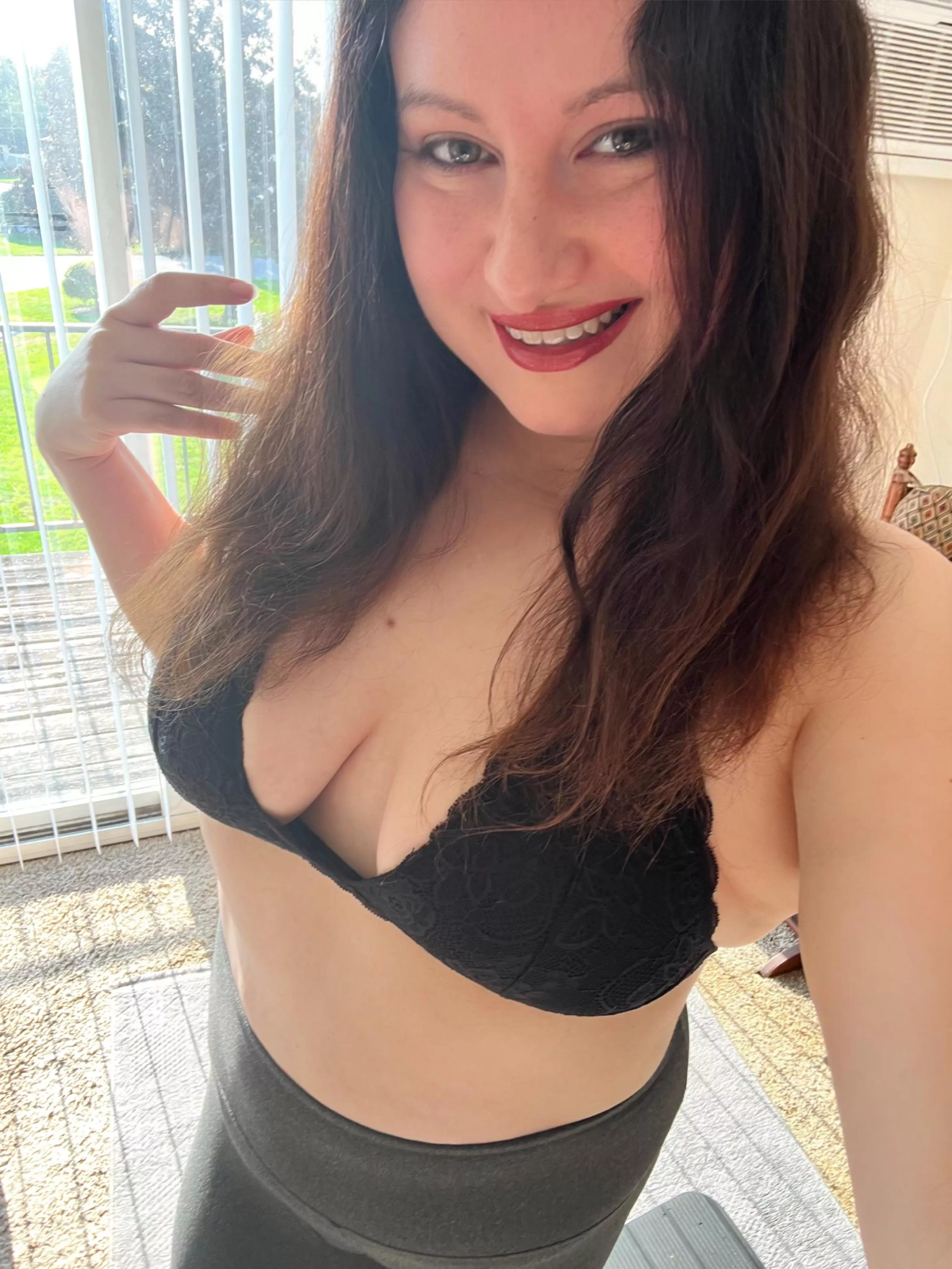 Can you lend me some sugar 