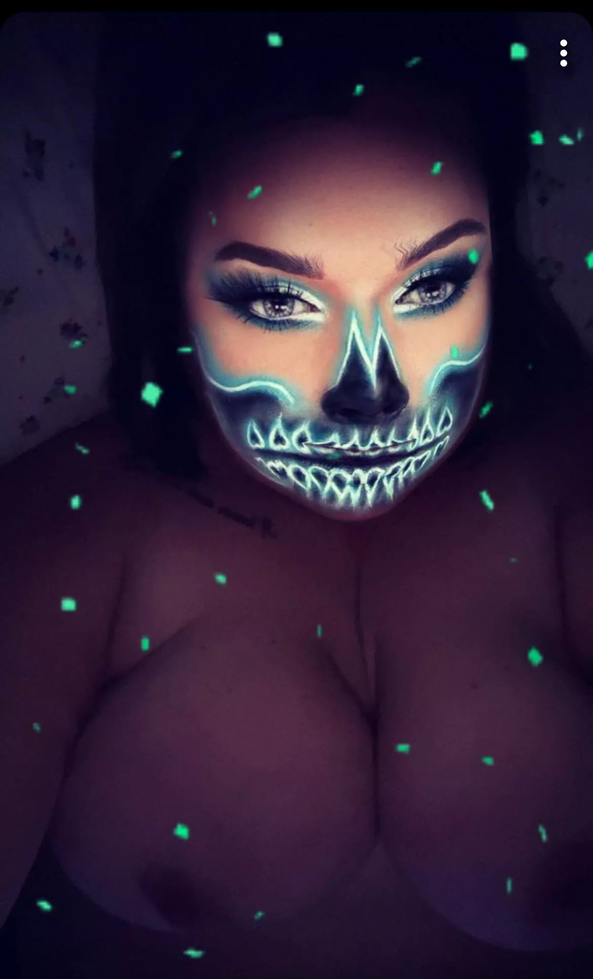 Can’t sleep thinking about her 🍑💦