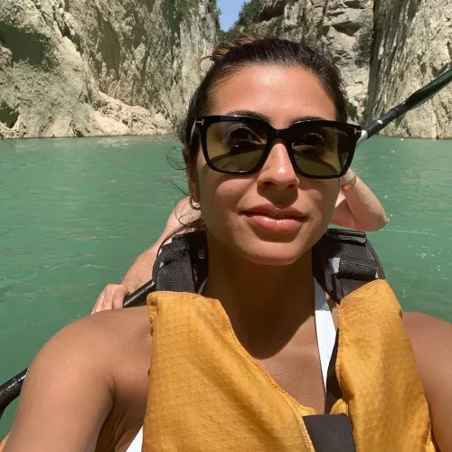 Capturing the vibe, feeling the moment