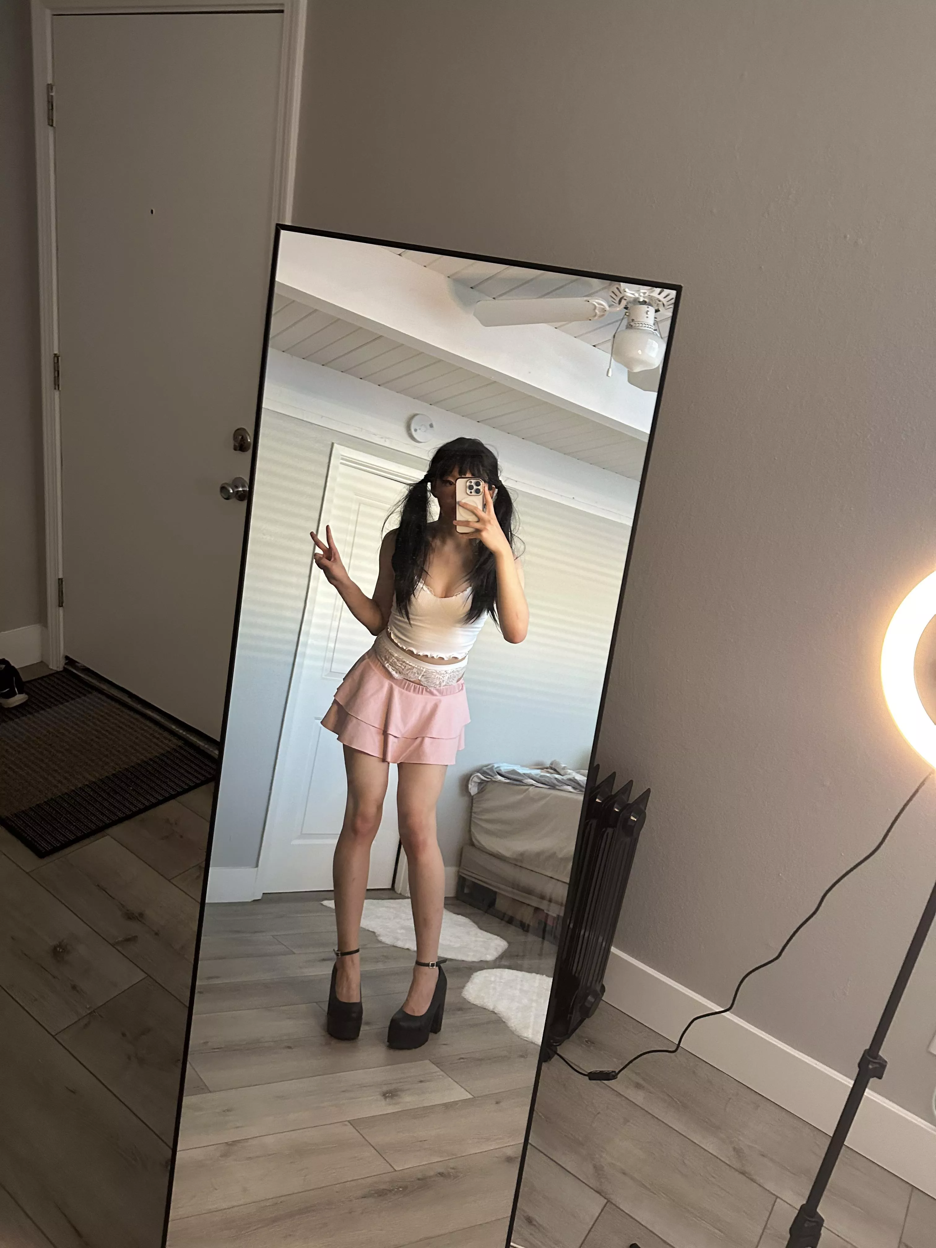 Classic pigtails and a short skirt! All I'm missing is something to fill me up 😝🤭