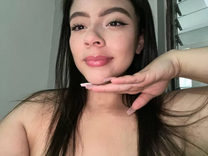 Come play with me :)