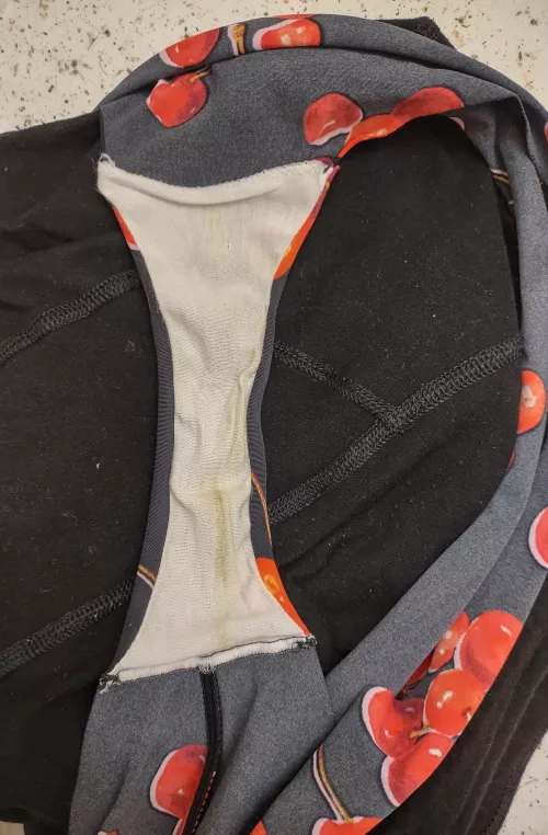 Creamy, dirty and very SMELLY!