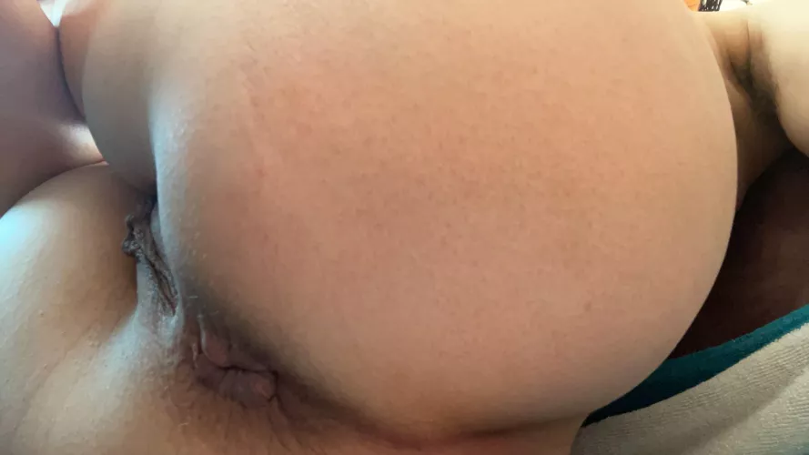 does my hole look delicious?