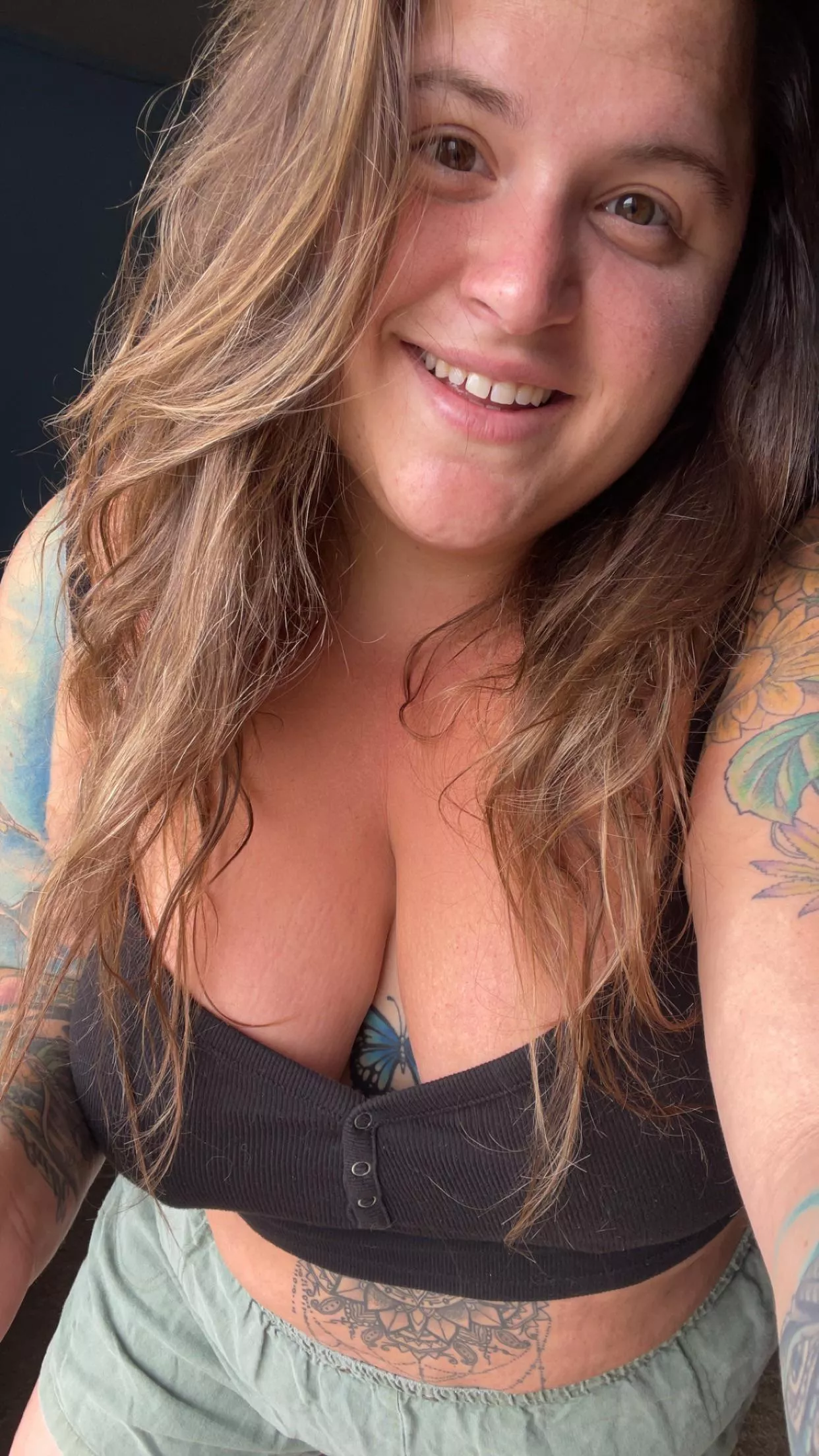 Does my plus size body covered in tattoos turn you on ?