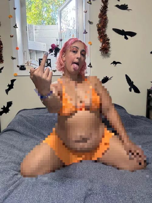 Don’t just sit there gooning! Send while you pump to my pixels!! 