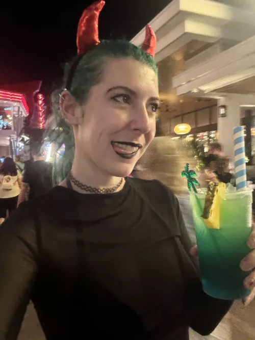 Drunk Halloween face