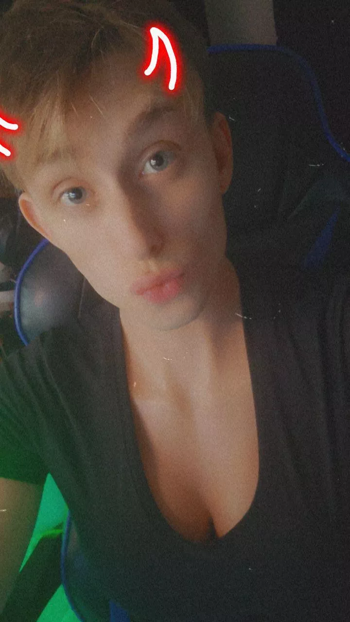 Expose me if you can! From latrobe pa