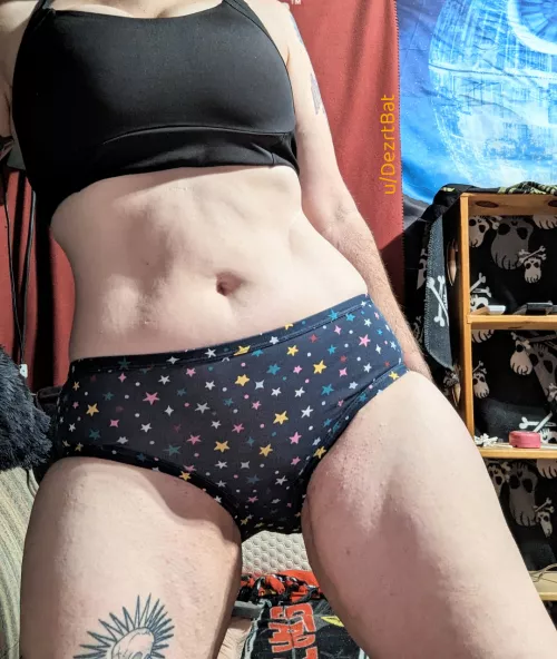 [F] What do you think of my 42 year old body? ;)