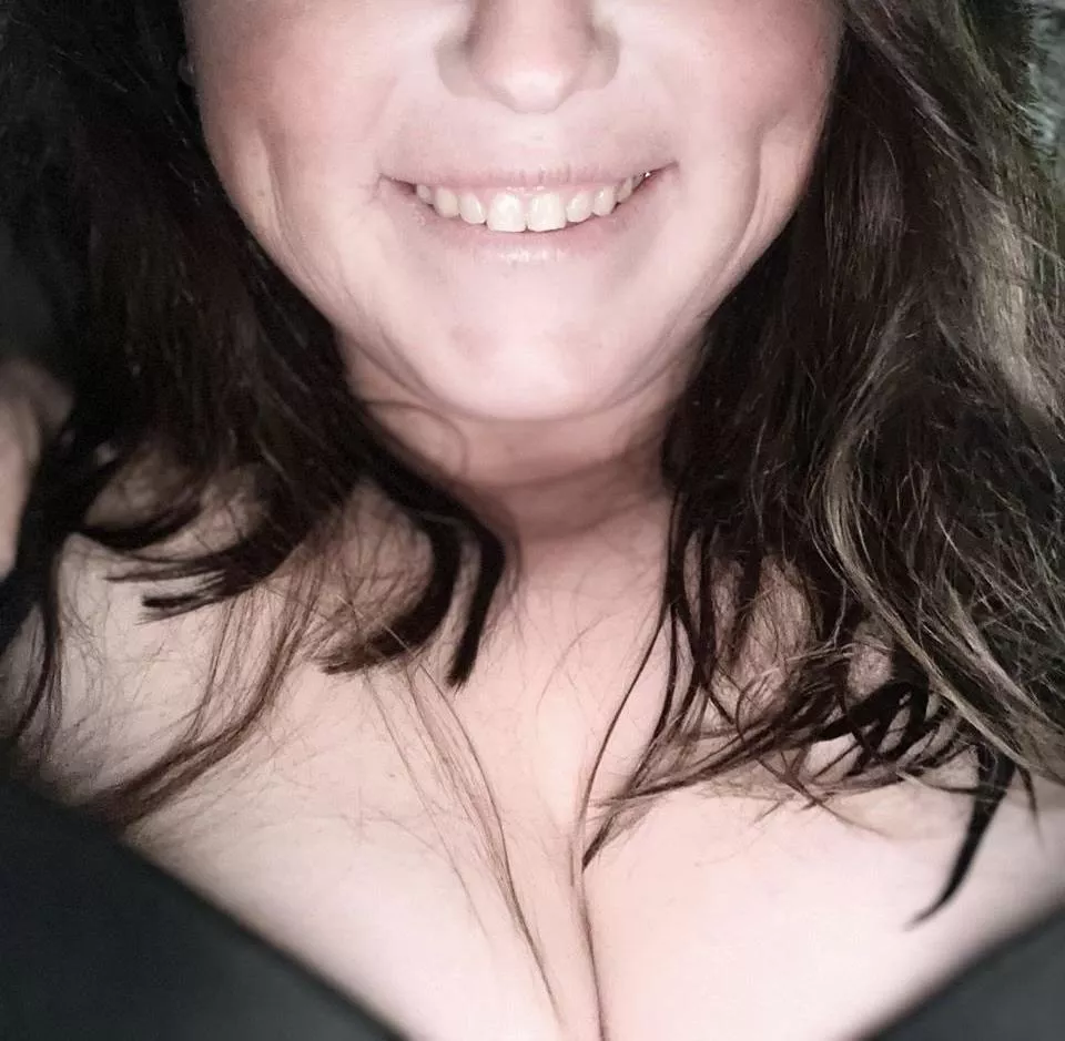 F4M looking to find a girthy BBC to use me!