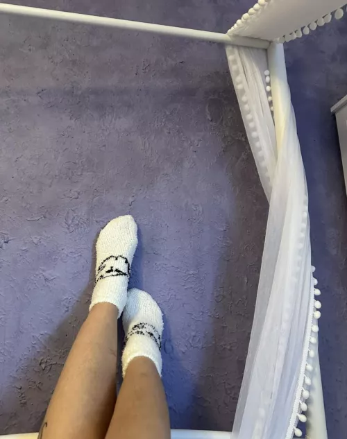 Fuzzy Halloween pair 😘