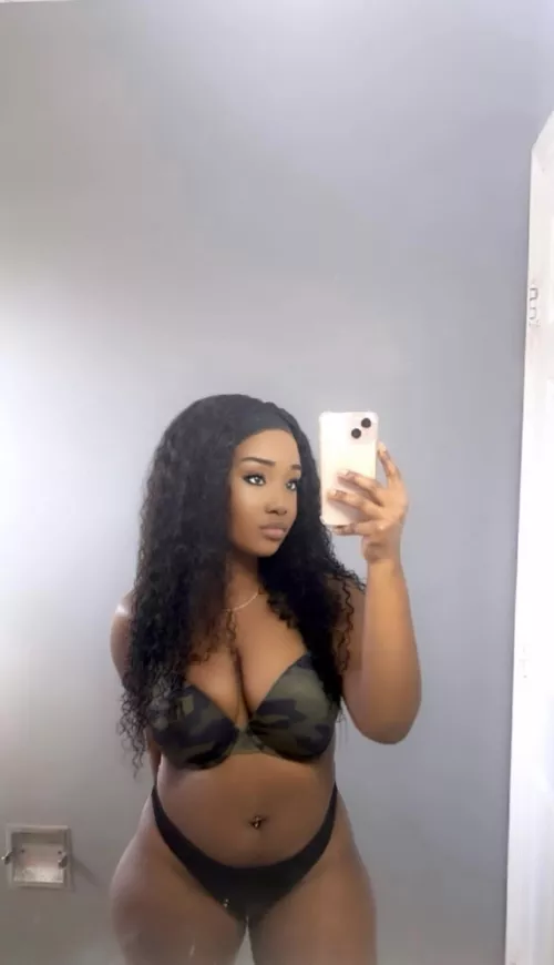 GFE ONLY ♡ ask me what i offer, contents, sext, vidcalls, customs included & etc. [GFE only] 🌸