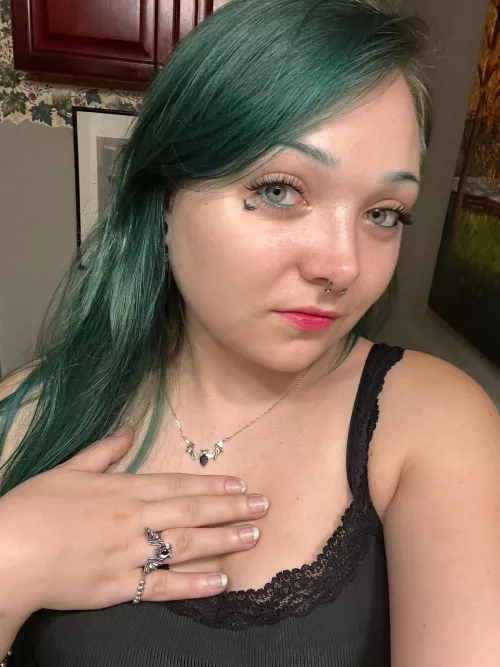 Green is the sexiest color 💸