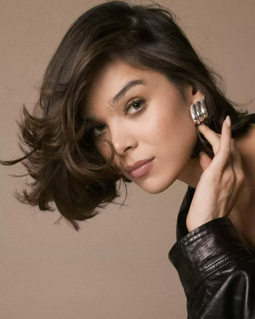 Hailee Is So Beautiful