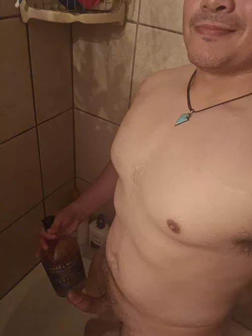 Here's to the weekend. Hope yall are enjoying yourselves! 