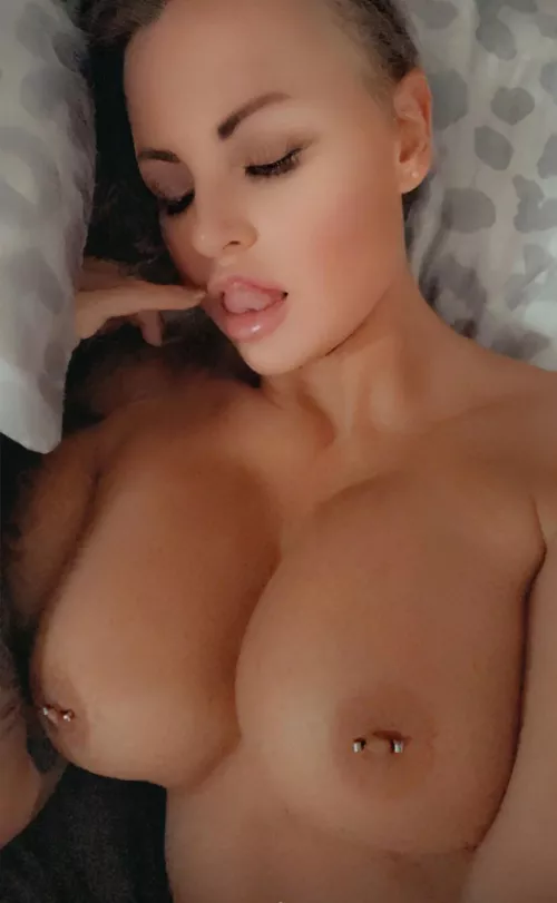 Hey Horny Cub , Call me… I need your assistance..