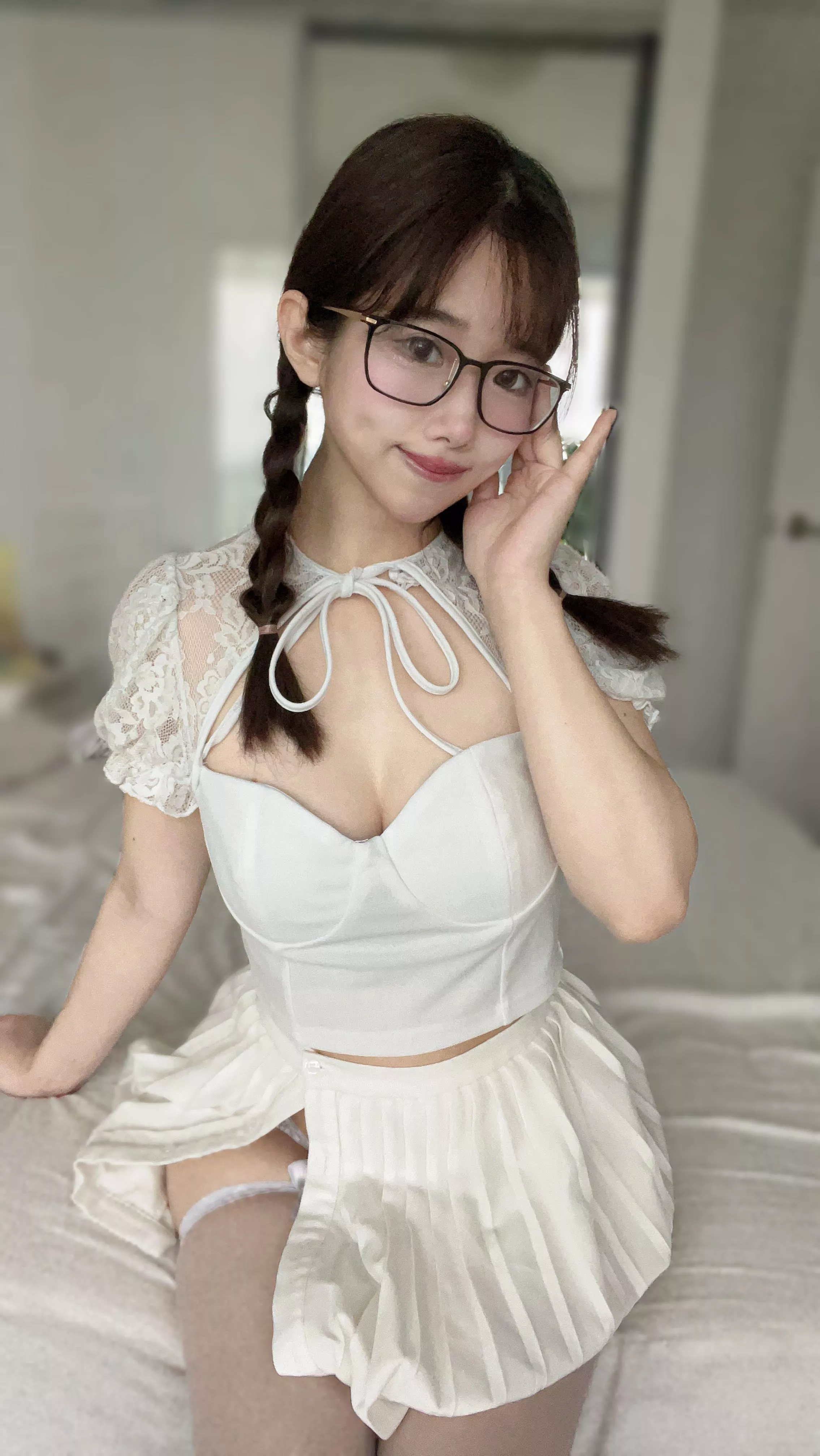 Hope an introverted Japanese anime nerd/gamer is your type