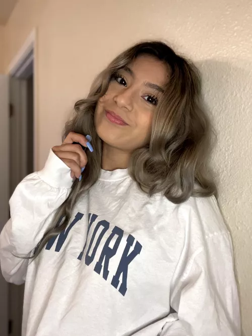 Hope im cute enough to post here