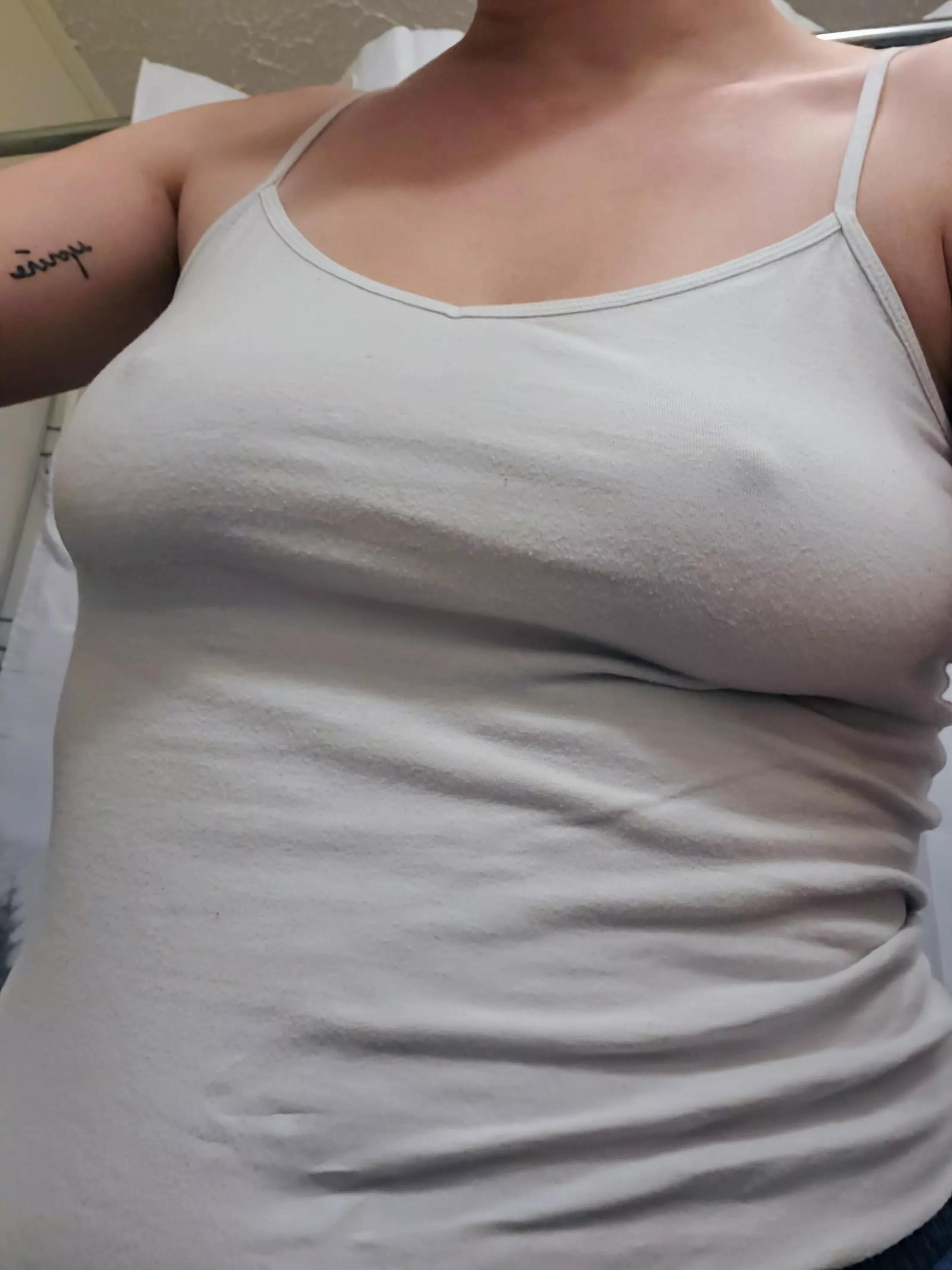 Hopped out the shower and snapped this