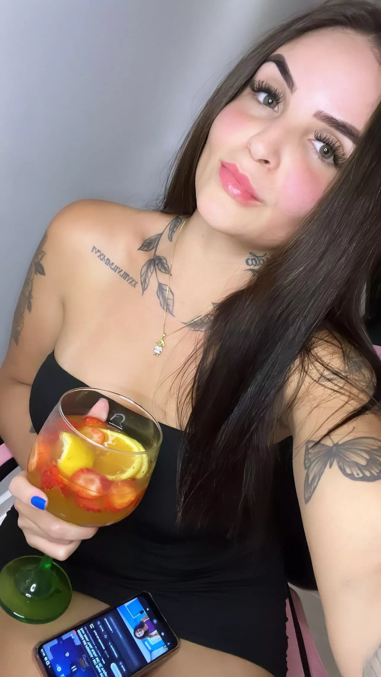 I can be your slut 😈