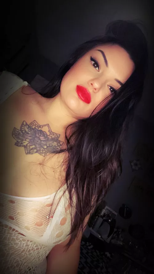 I can show you more than just a peek 