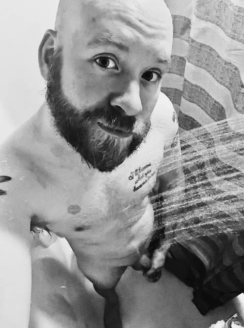 I love to chat. 😋