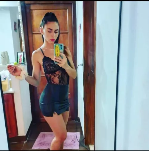 I m looking for obedient slaves 