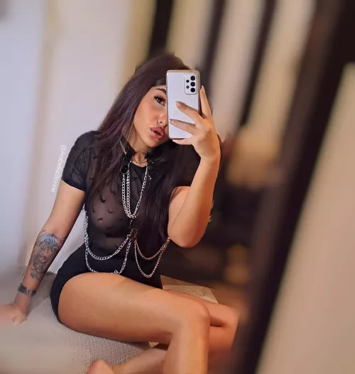 I want more rich dogs that know how to please Me