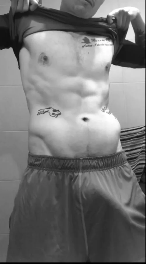 I wonder if anyone at the gym noticed 