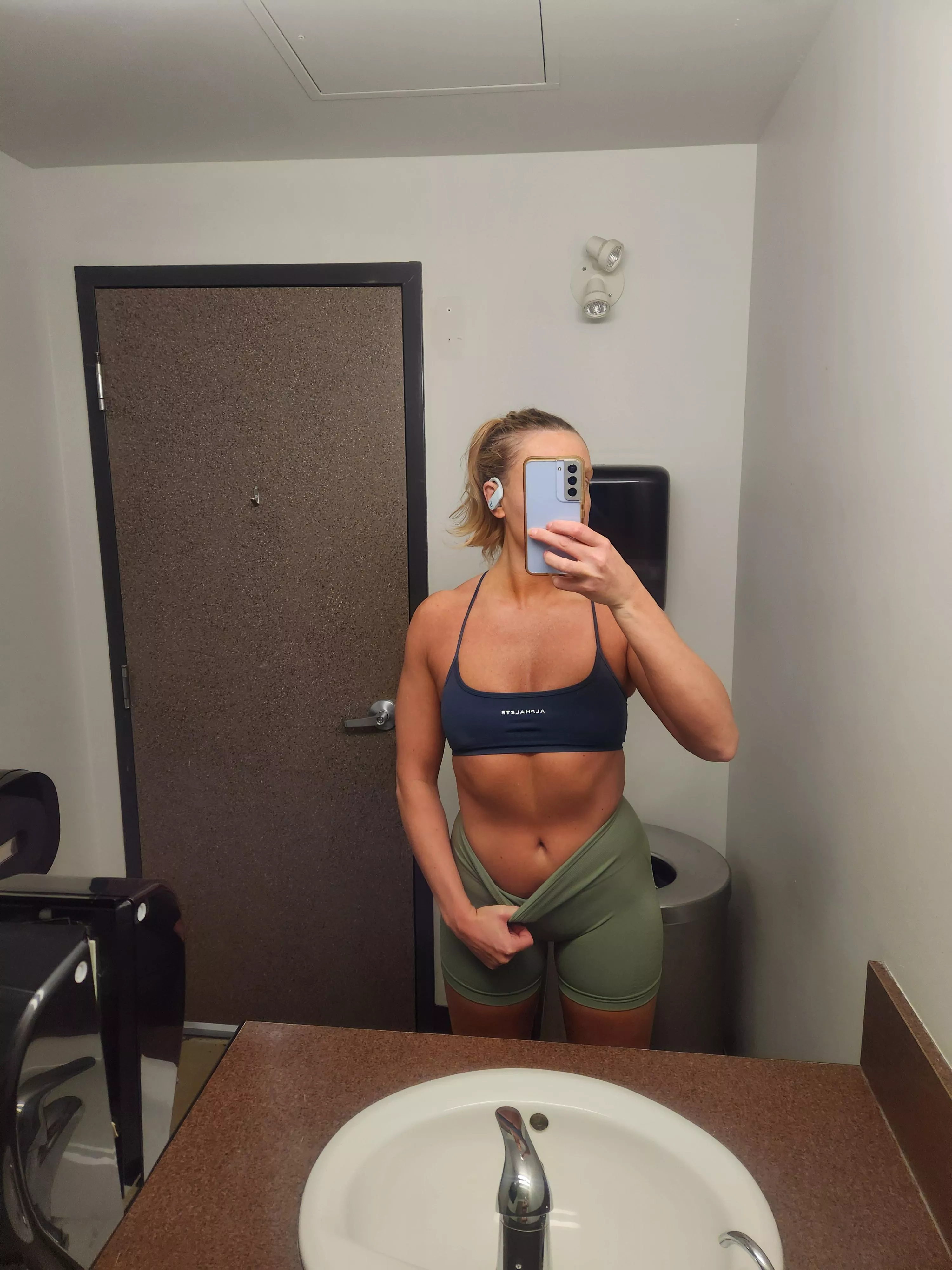 Ill always sneak you a selfie 🤭