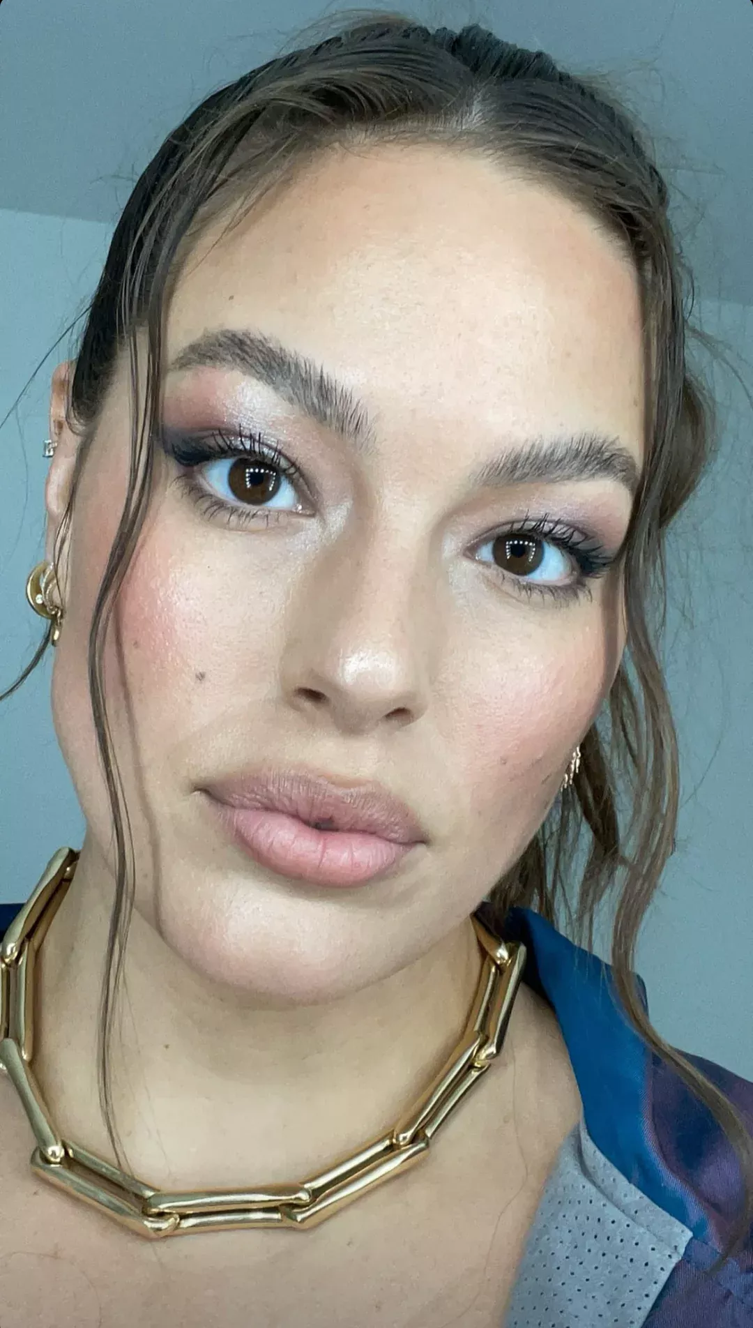 Imagine ashley looking at you like this 😍 I'd be so nervous yet so turned on