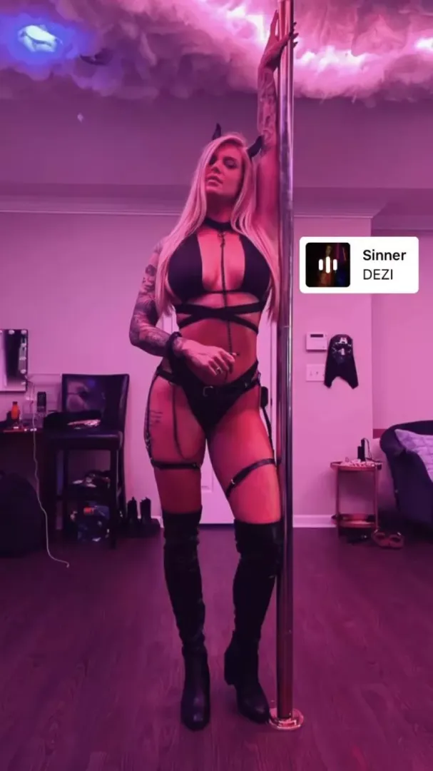 Instagram story