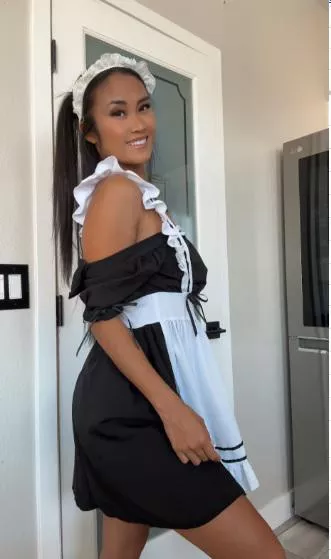 it's hard for me to concentrate on cleaning when you're around