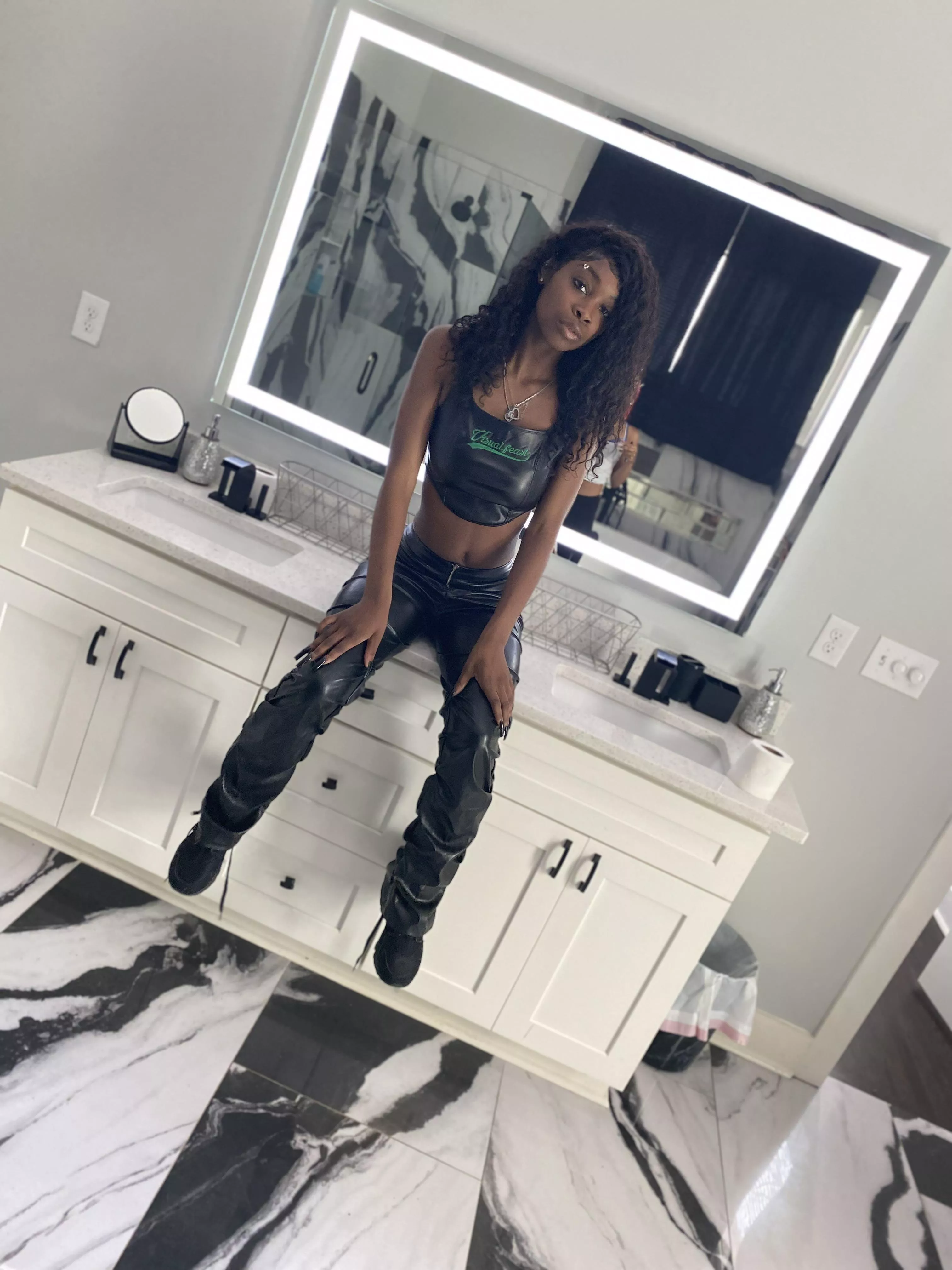 It’s time for you to send and submit to Goddess Sirene. 