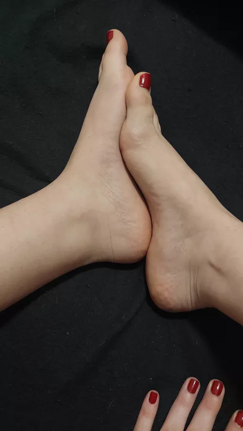 Kiss my feet until I'm satisfied 