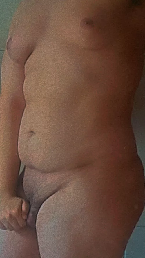 Latin boy with big tits living in London 