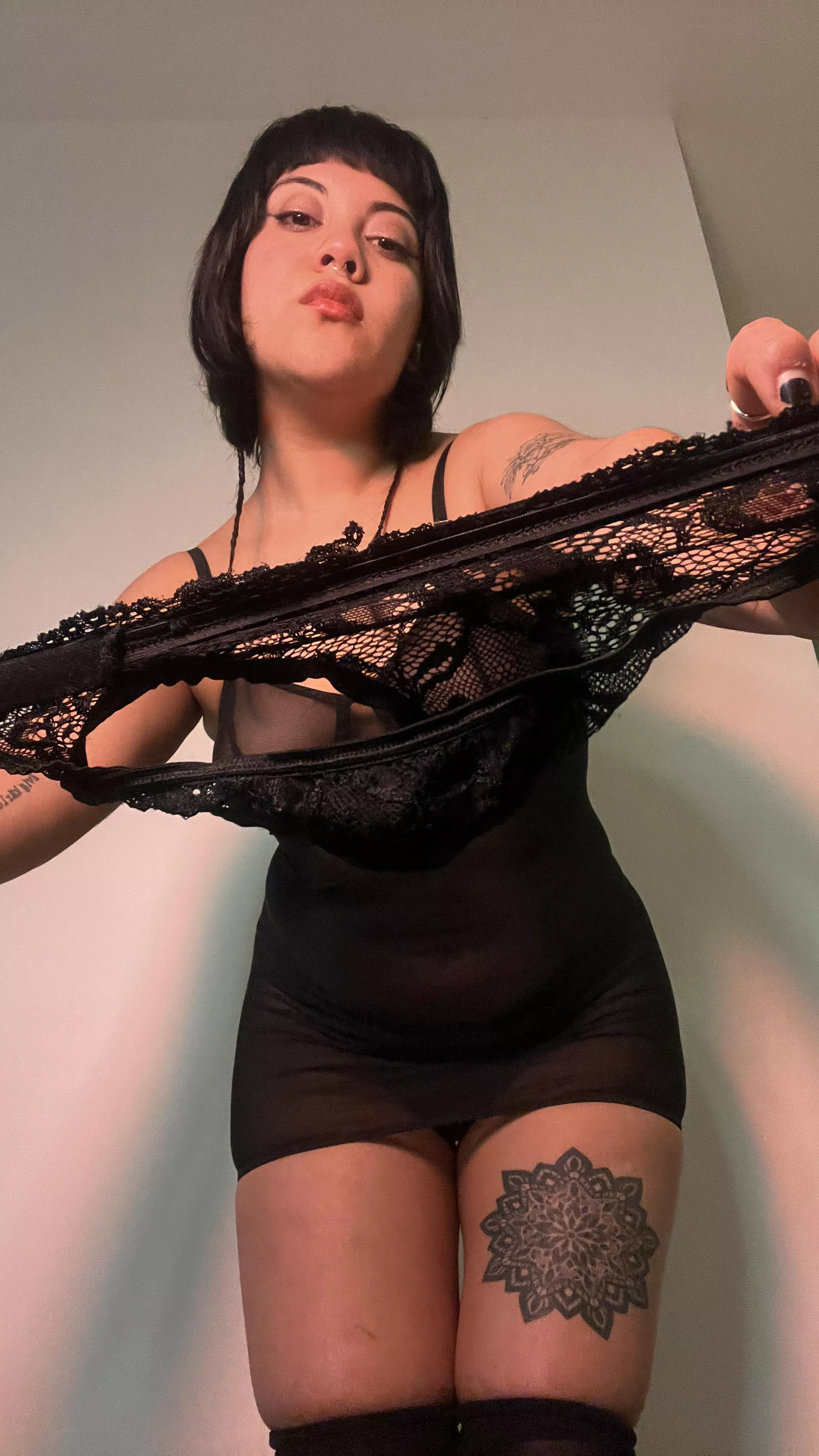 Let me ridicule you and laugh at you, put on nice panties and hide that useless dick that you have between your legs 