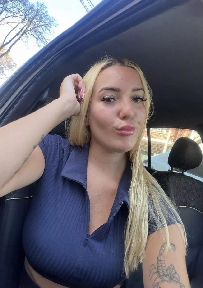 Let’s skip the routine—19 F hotwife open to random chats